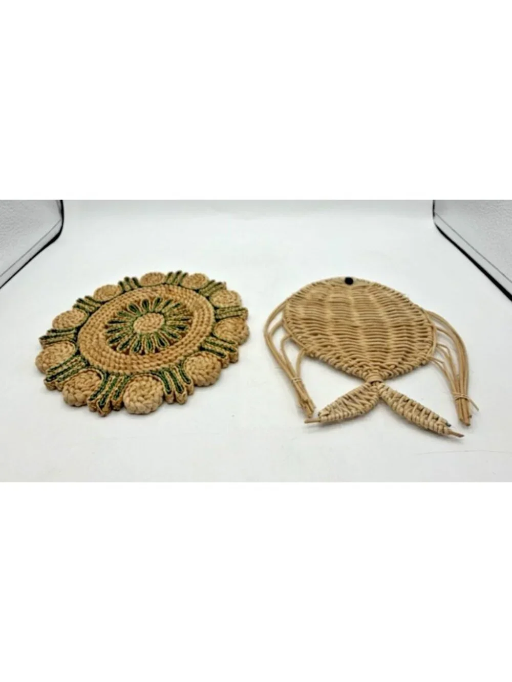 Vintage Wicker Straw Trivets Fish & Round Hot Pads Pot Mats Lot of 2 Boho Beach